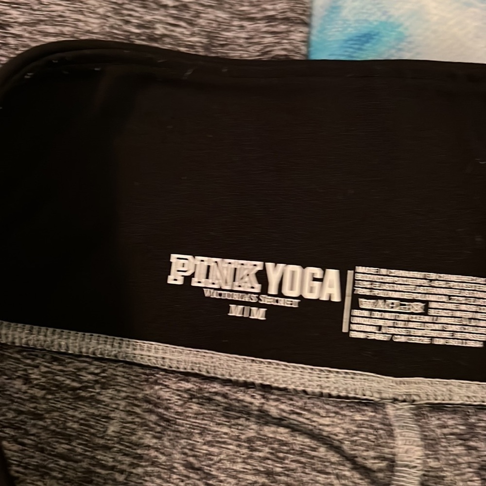 Pink Victoria’s Secret yoga pants - Picture 3 of 6